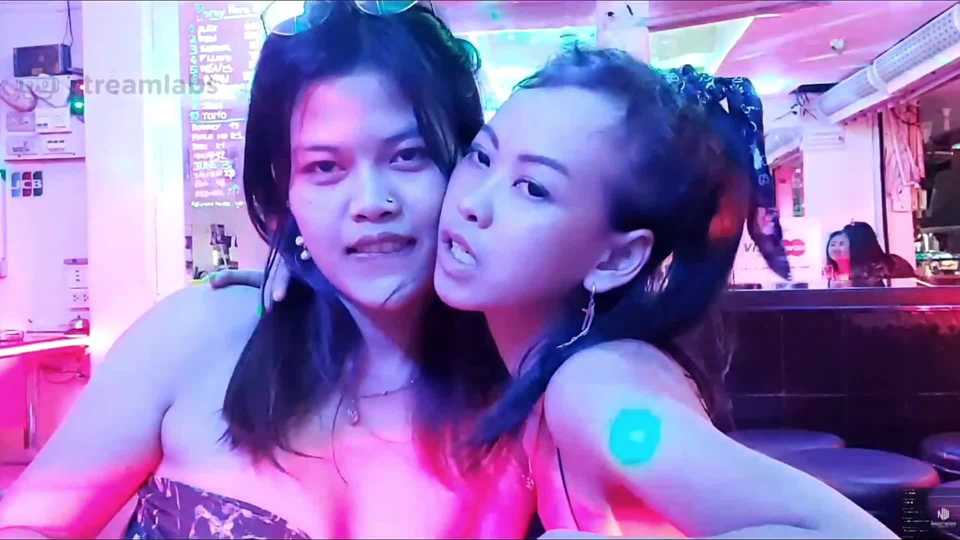 Thai Pattaya Bargirls French Kissing (October 10 2020, Pattaya) | Amurz